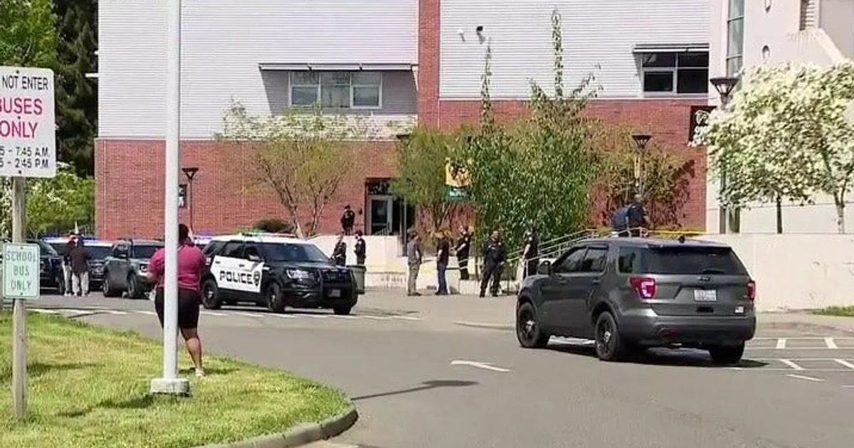 Ataque con arma blanca deja cinco heridos en escuela de Tacoma