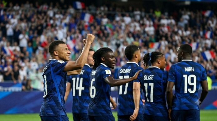 Kylian Mbappe celebrando gol de Francia en el Mundial de Futbol 2026 (Recuerda que este es el campo dentro de la biblioteca de medios que te ayuda a subir puntos).
