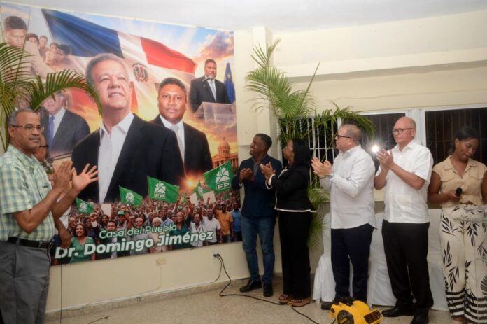 rinden homenaje a domingo jimenez fuerza del pueblo los minas santo domingo este