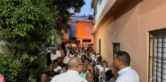 Rafael Castillo asume reclamos por abandono en Los Mameyes