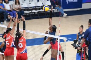 Reinas del Caribe vencen a Cuba en voleibol