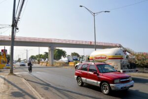 cierre parcial en la autopista Las Américas