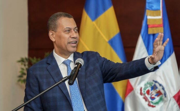 Indotel recibira RD44 millones para planificar frecuencias