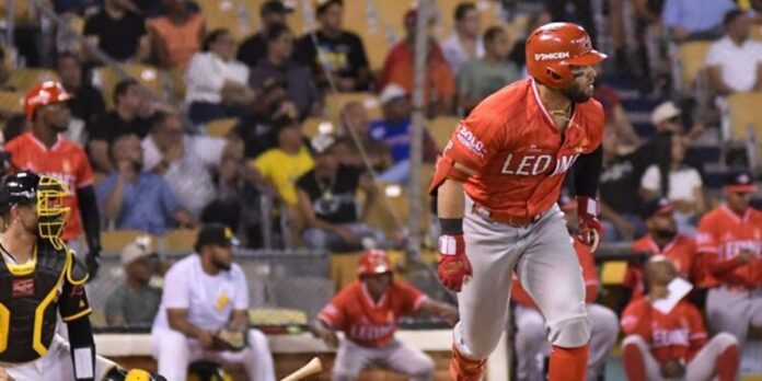 Leones del Escogido vencen a Aguilas Cibaeñas